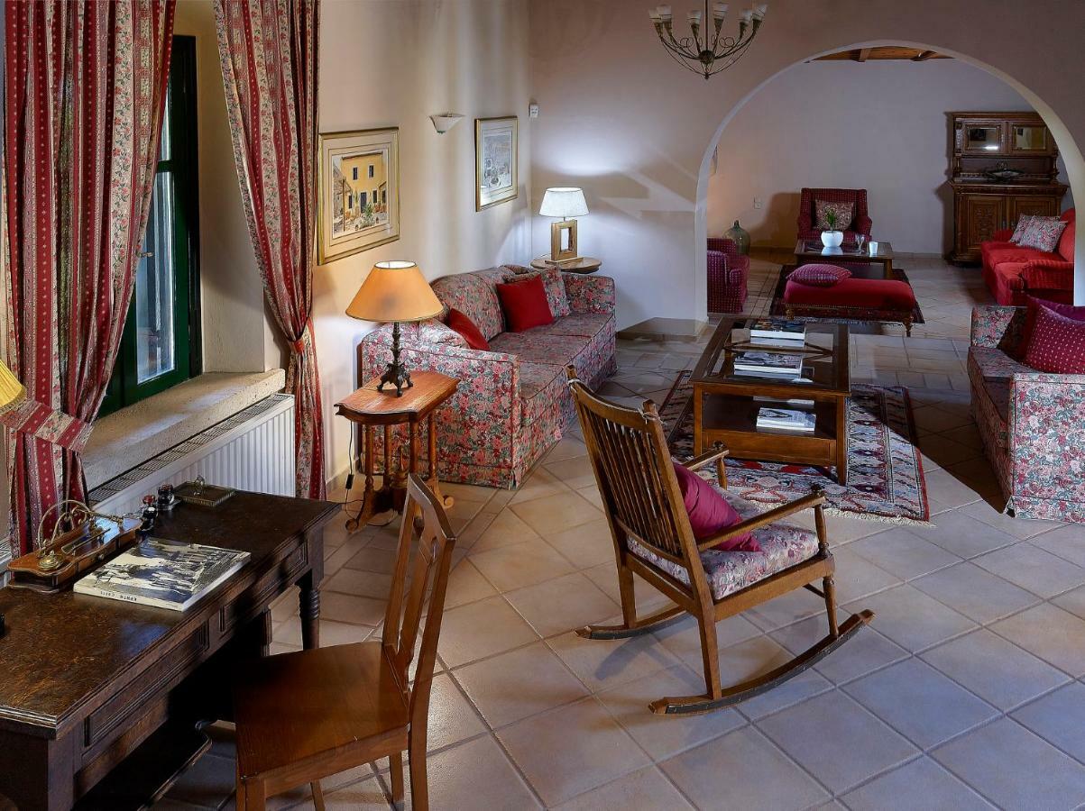 Castello Villa Daphnes - Private Pool & Whirlpool Dhafnes Zewnętrze zdjęcie