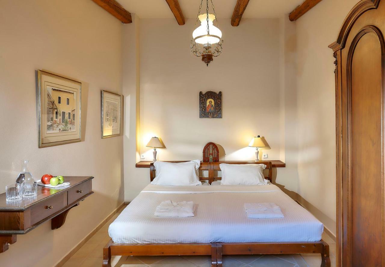Castello Villa Daphnes - Private Pool & Whirlpool Dhafnes Zewnętrze zdjęcie