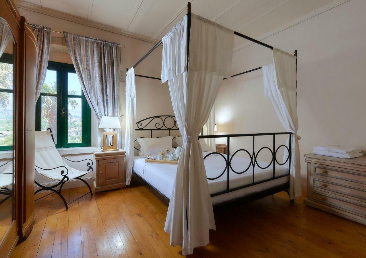 Castello Villa Daphnes - Private Pool & Whirlpool Dhafnes Zewnętrze zdjęcie